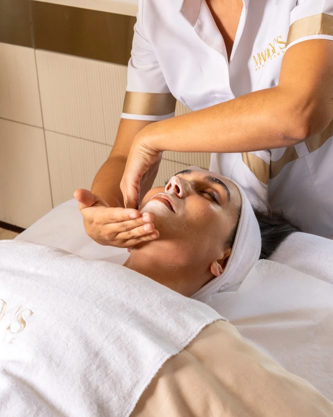Margy’s Monte Carlo facial massage at SÉREN